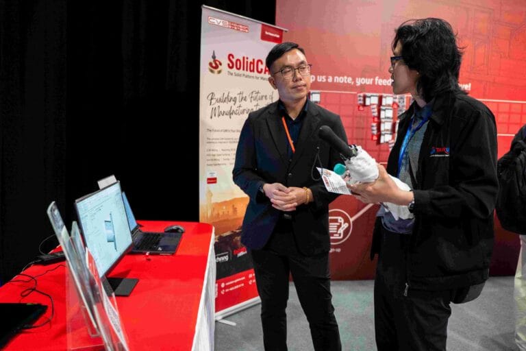 Booth SolidCAM 2 min